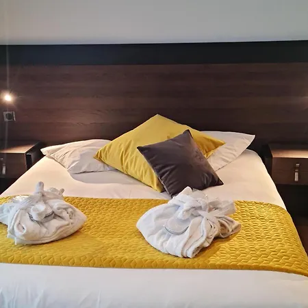 Alsacien : Terrasse, Sauna Privé, Accès Piscine Et Bien-être, Proche Colmar Et Route Des Vins - Fr-1-744-16 * Rouffach